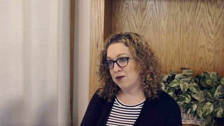 Photo of Katie Barton talking about her journey in music ministry